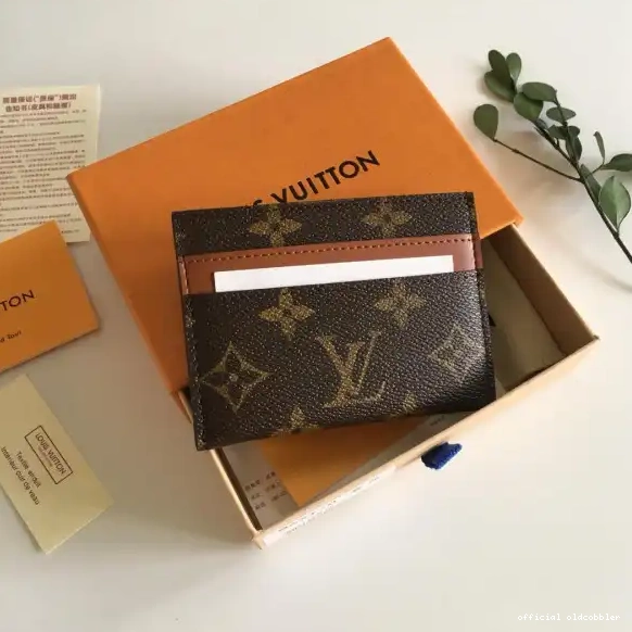 Official oldcobbler LOUIS CARD VUITTON HOLDER 50DOUBLE BANDOULIERE 0514